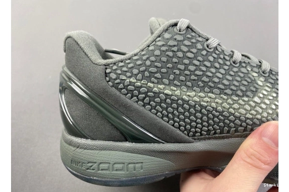 Mamba 6 Collection Fade Nike Black Kobe to Black 0308